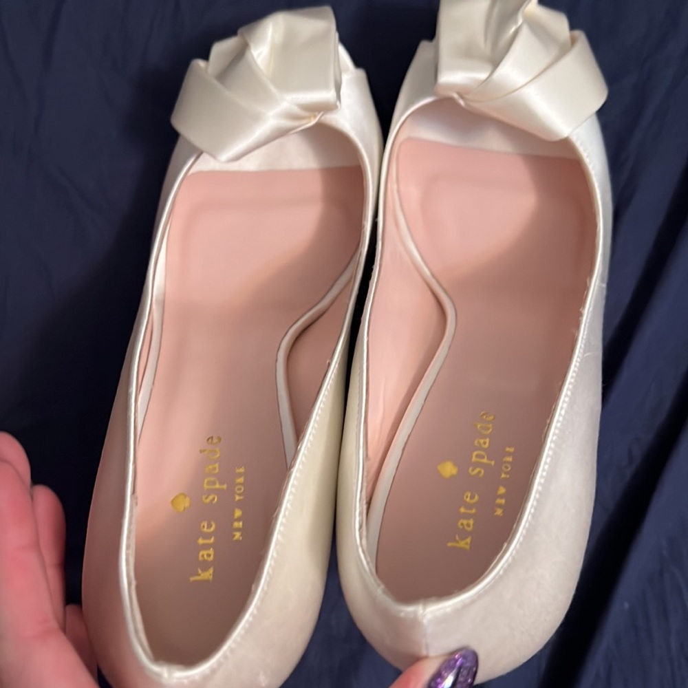 Kate spade clarice white satin and glitter heel